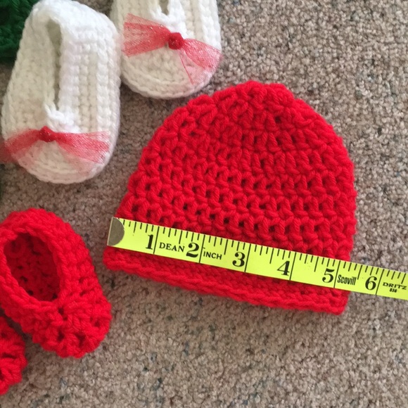 HAND CRAFTED Beanie Tie Slippers Baby or Doll Crochet Size 0 - Picture 4 of 8